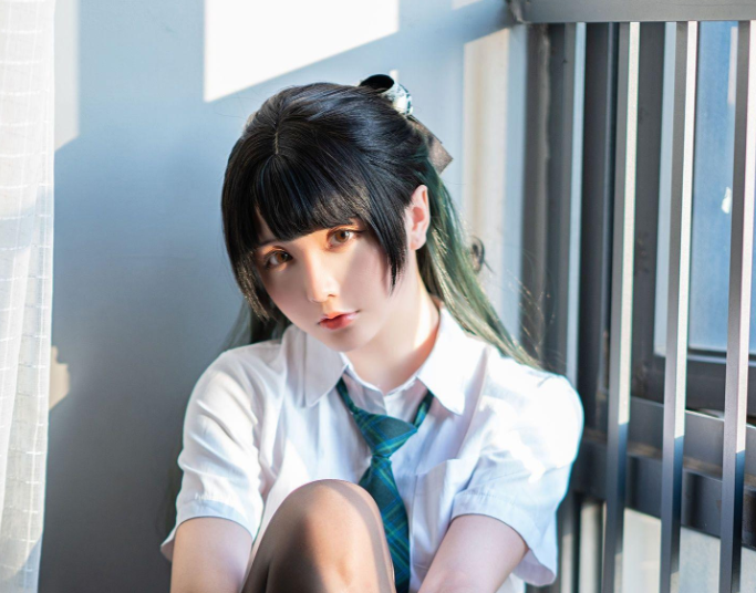 星之迟迟:她的每一部Cosplay作品都如同一幅美丽的画作! 第2张