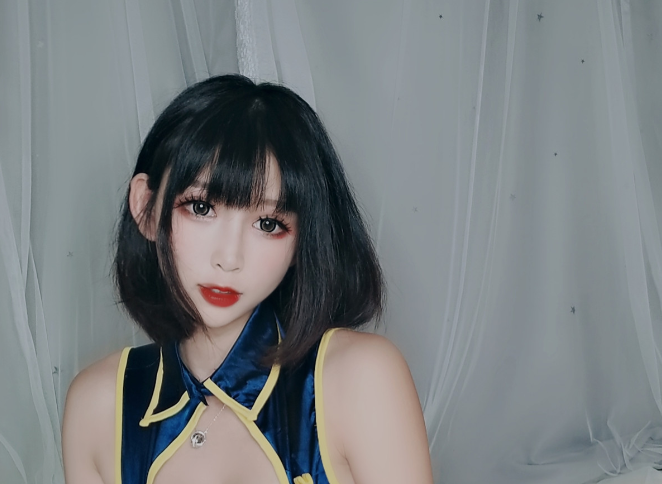 小酥酱：从斗鱼到Cosplay界，她是那个“既甜美又火辣”的小姐姐！ 第3张