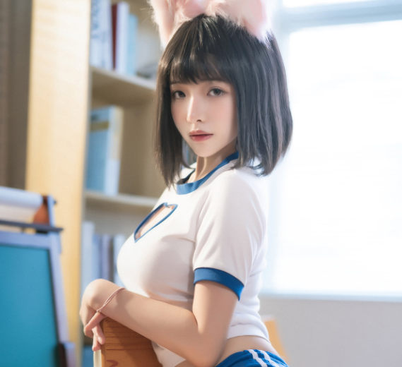 雯妹不讲道理：一个从“有气质”到“无敌霸气”的Cosplay新星！ 第1张