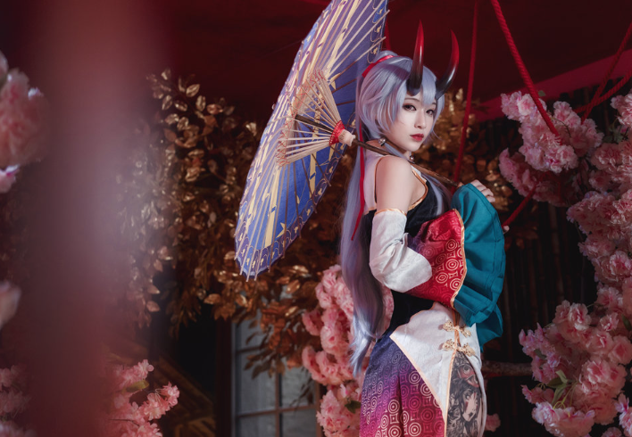 铁板烧鬼舞w：让你目不转睛的百变女神 第2张